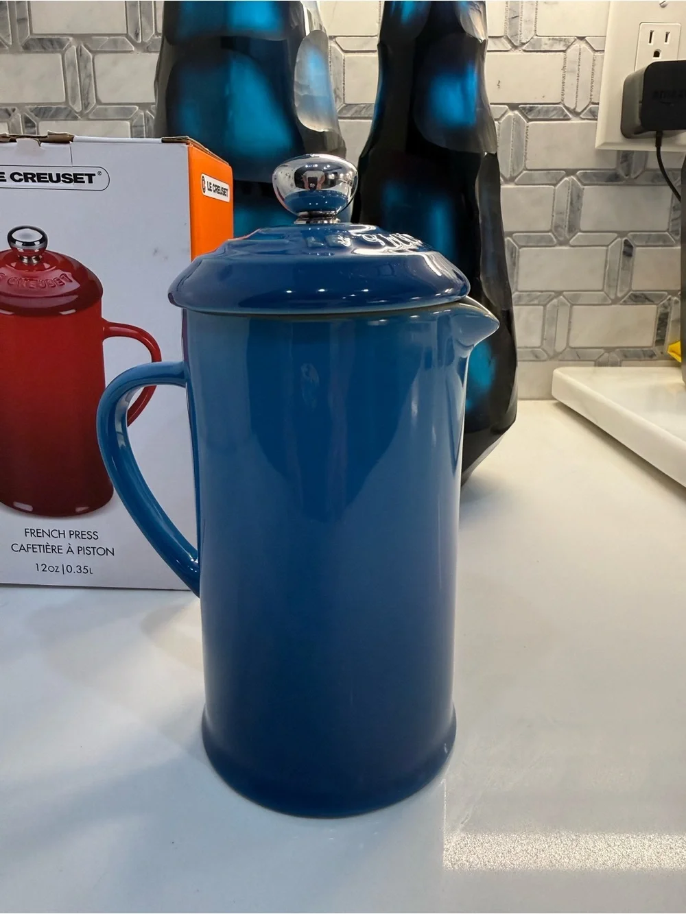 Le Creuset reposhing this